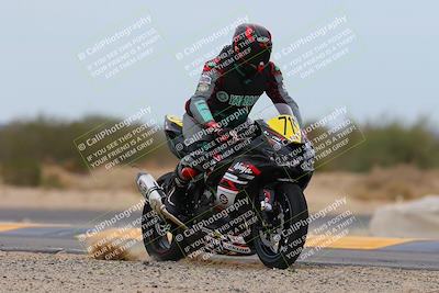 media/Jan-20-2024-CVMA (Sat) [[ddb8bc1f3d]]/Race 10 Amateur Supersport Middleweight/